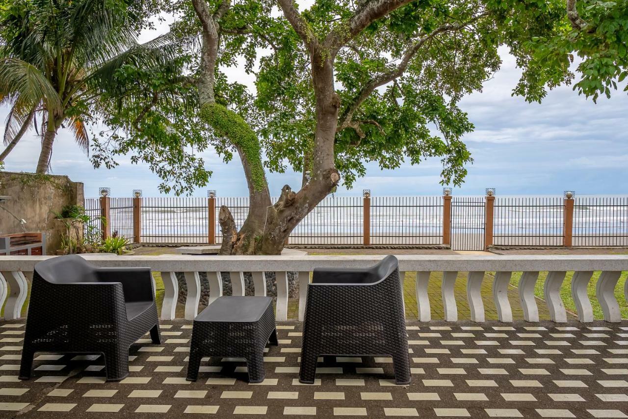 Casa Dela Playa Villa Диполог Екстериор снимка